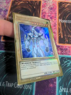 Yu-Gi-Oh! Elemental HERO Neos MGED-EN004 Premium Gold Rare 1st Edition NM - Image 2