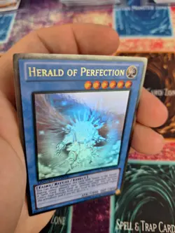 Yugioh Herald of Perfection GLD5-EN030 Gold Ghost Rare Limited Near Mint - Image 3