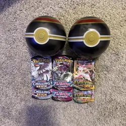 Pokemon TCG: PokeBall Tin, A22 Luxury Ball Tin variant w/ Evolving Skies (2) - Image 2