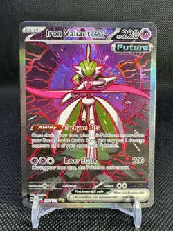 2025 POKEMON IRON VALIANT EX 157/131 PRISMATIC EVOLUTIONS SIR - NM - Image 1