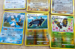 POKEMAN CARD LOT OF SIX - Image 3