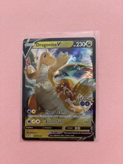 Dragonite V SWSH235 NM Holofoil Promo Rare Pokemon Card - Image 1