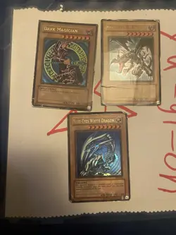 Yu-Gi-Oh! Blue-Eyes White Dragon SDK-001 SDY-006 Dark Magician SDJ-001 Red-eyes - Image 1
