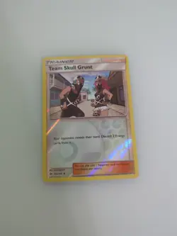 Pokemon TCG Team Skull Grunt Sun & Moon Base Set 133/149 Reverse Holo Uncommon - Image 1