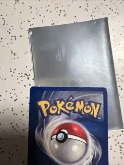 Pokemon TCG Hitmonchan Base Set Holo Shadowless Rare - Image 2