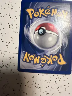 Pokemon TCG Hitmonchan Base Set Holo Shadowless Rare - Image 3