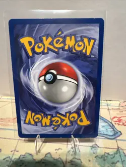 POKEMON PIKACHU JUNGLE 1ST EDITION HOLO RARE 60/64 MP - Image 2