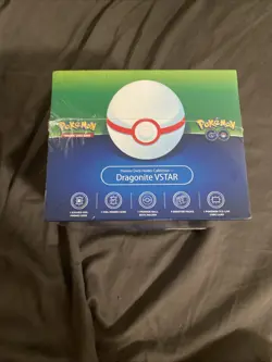 Dragonite Vstar Premier Deck Holder Collection Box Pokemon Go 2022 - Image 4