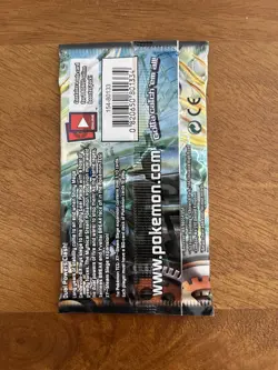 2016 Pokemon XY Steam Siege Booster Pack Slight Rip - Image 3