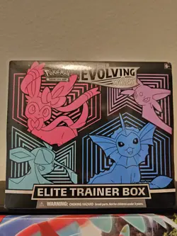 Pokemon TCG - Evolving Skies ETB - Sylveon/Espeon/Glaceon/Vaporeon - SEALED - Image 1