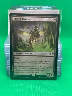 Plague Drone - Warhammer 40k - Surge Foil - MTG - Damaged - Image 1