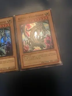 2x Blue-Eyes White Dragon SKE-001 Starter Deck: Kaiba Evolution Damaged Yugioh - Image 3