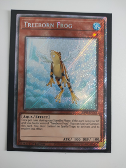 Treeborn Frog (Platinum Secret Rare) RA03-EN161 - Image 1