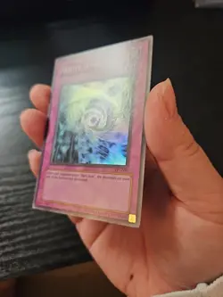Yugioh White Hole TP1-005 Tournament Pack 1 Super Rare Lightly Played LP - Image 3