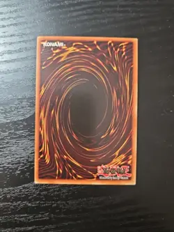 Yugioh Man-Eater Bug 1st Edition LOB-108 The Legend of Blue Eyes White Dragon - Image 2