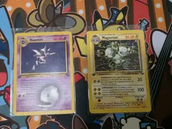 VINTAGE Pokemon 1st Edition Fossil 31 Cards Near COMPLETE COMMON UNCOMMON - Image 2