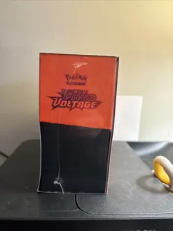 Pokemon Sword & Shield Vivid Voltage Elite Trainer Box ETB Sealed - Image 4