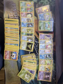 Complete Base Set 2 Pokemon Card Collection 130/130 Original Charizard Blastoise - Image 1