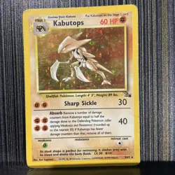 1999 POKEMON FOSSIL 9 KABUTOPS-HOLO - Image 1
