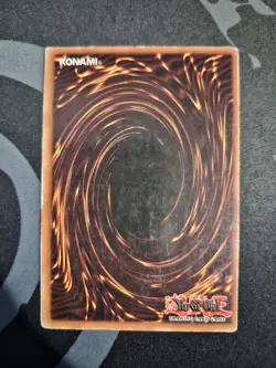 Blue-Eyes White Dragon SDK-001 Starter Deck: Kaiba Unlimited MP - Image 4