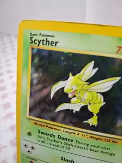 1999 Pokemon TCG Base Set 2 Scyther 17/130 Holo Rare HP original Slight damage - Image 4