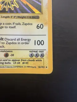 Zapdos 16/102 Shadowless Holo Rare Base Set Pokemon Card DMG - Image 4