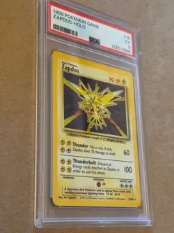 Zapdos 016/102 Base Set Holo Pokemon card PSA 5 EX - Image 2