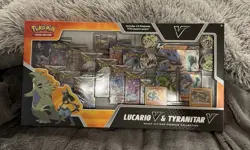Pokemon TCG: Lucario & Tyranitar V Heavy Hitters - 14 Packs w/Evolving Skies NIB - Image 1