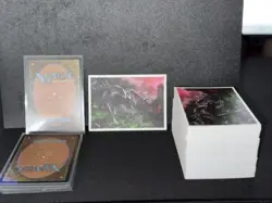 Magic: The Gathering Plunder the Graves Commander Deck - Image 3