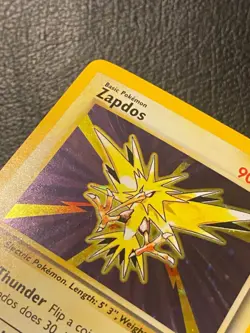Pokemon TCG - Zapdos 19/110 Legendary Collection (2002) - Holo Rare LP - Image 4