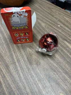 1999 Pokemon 23k Gold Plated Mewtwo Trading Card Sealed NIB Burger King Red Box - Image 3