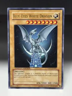 Blue-Eyes White Dragon YAP1-EN001 Anniversary Pack Limited Edition #1 - Image 1