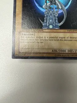 Blue-Eyes White Dragon YAP1-EN001 Anniversary Pack Limited Edition #1 - Image 5