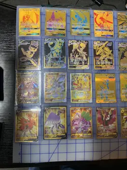 Pokemon TCG Cards - Lot of 34 Gold Cards - Image 3