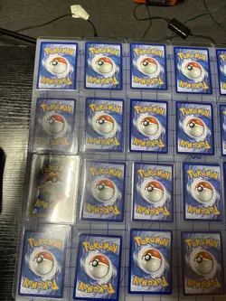 Pokemon TCG Cards - Lot of 34 Gold Cards - Image 5