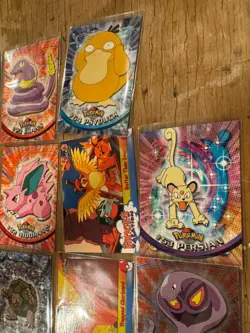 Pokemon Topps Cards Lot 1990s Featuring Pikachu, Psyduck, Charizard, Mewtwo Etc. - Image 4