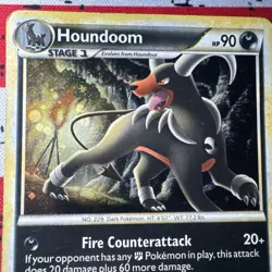 Houndoom 5/90 Undaunted Holo 2010 Rare Pokemon Card Lp/mp - Image 1