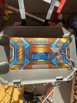 Pokemon Mega Sharpedo-EX Premium Collection Box 2017 Sealed - Image 2