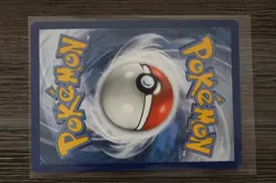 Pokemon TCG Lugia 132/185 Swsh04: Vivid Voltage Holo - Image 2