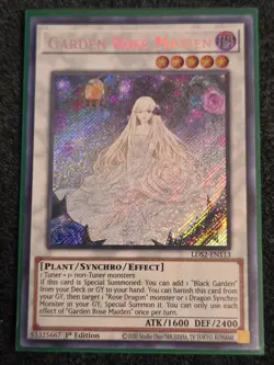 Garden Rose Maiden LDS2-EN113 - Secret Rare - Near Mint 1st Edition YuGiOh! TCG - Image 1