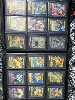 🔥🥵 Lot Of 252 ONLY HOLOS V Pokemon Cards Collection Binder - Image 1