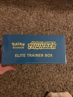 2018 POKEMON SUN & MOON LOST THUNDER ELITE TRAINER BOX ETB FACTORY SEALED - Image 2