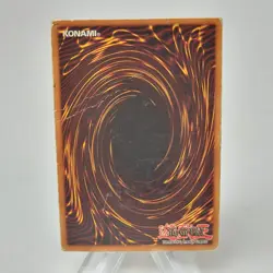 Blue-Eyes White Dragon SDK-001 Kaiba-Unlimited Edition ULTRA RARE (Damaged) - Image 2