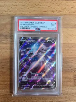 Mewtwo V SWSH229 SWSH: Sword & Shield Promo Cards Holo - Image 1