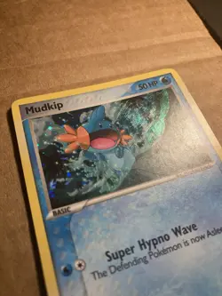 Mudkip Pokemon Card Pop Series 4 11/17 Holo MP - Image 5