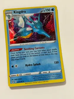 Pokemon Card Lost Origin Holographic Bleed Error Kingdra 037/196 NM - Image 2
