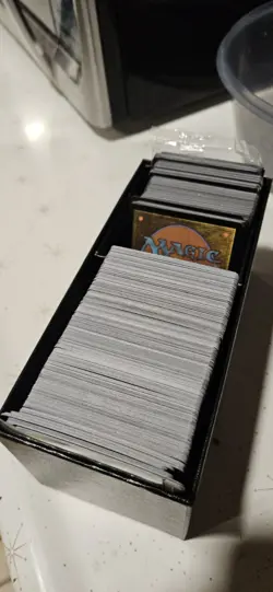 Magic the Gathering MTG Mixed Lot of Cards Large Lot Maybe 400+U - Image 2