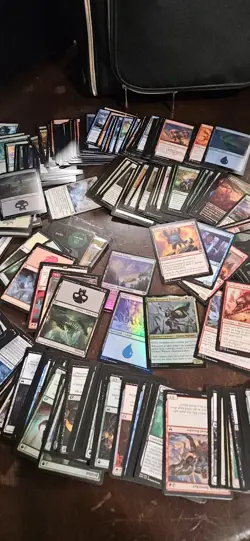 Magic the Gathering MTG Mixed Lot of Cards Large Lot Maybe 400+U - Image 3