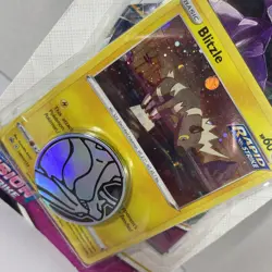Pokemon Card - Fusion Strike - Sword & Shield - 10 Card Booster Blister Pack New - Image 4