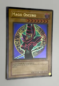 2002 YU-GI-OH! LEGEND OF BLUE EYES 1ST EDITION DARK MAGICIAN LDD-S005 SPANISH - Image 4